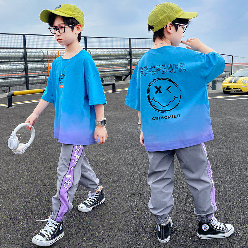 ブルー/Tシャツ+グレー/パンツ