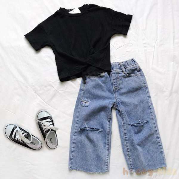 ブラック/Tシャツ+ブルー/パンツ